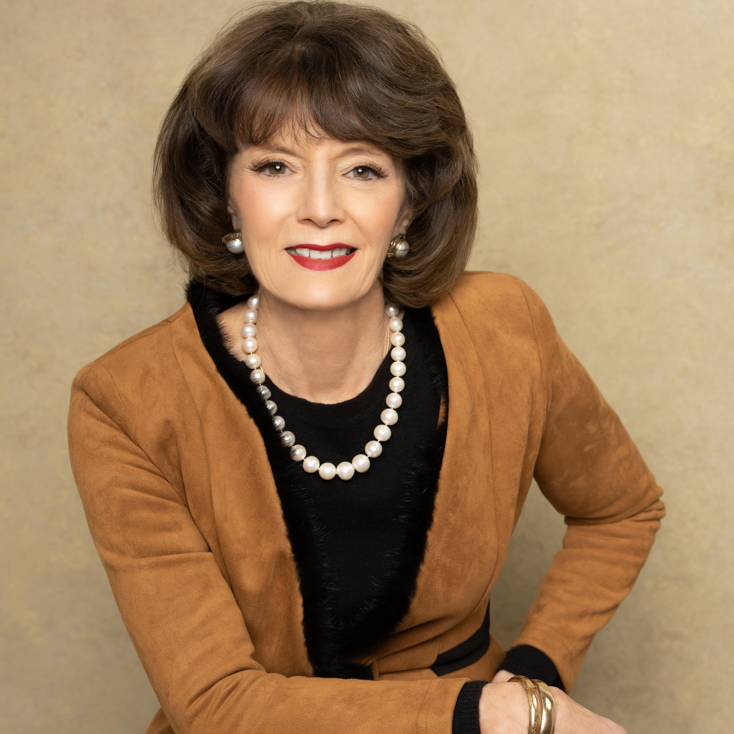 Joyce Z. Tapscott, Luxury Property Specialist